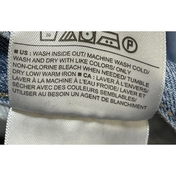 Old Navy Denim Jean Shorts Medium Wash Raw Hem Size 12 - Picture 5 of 7